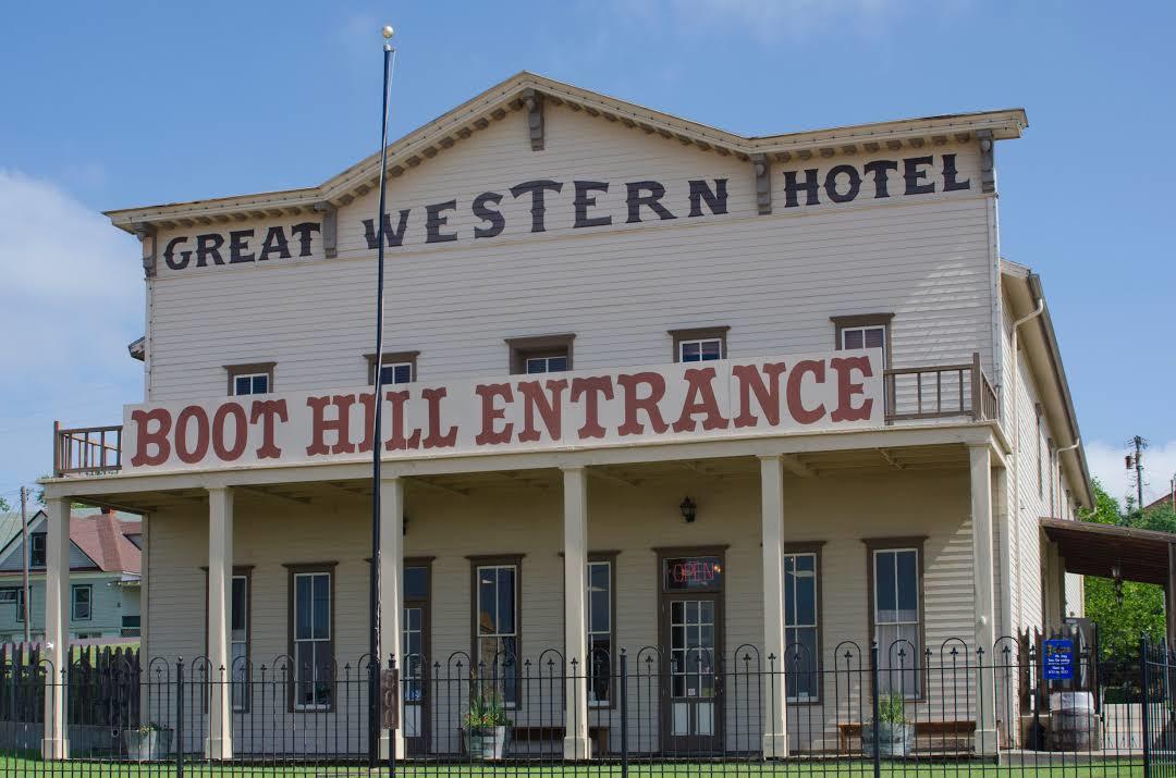 Boot Hill Museum